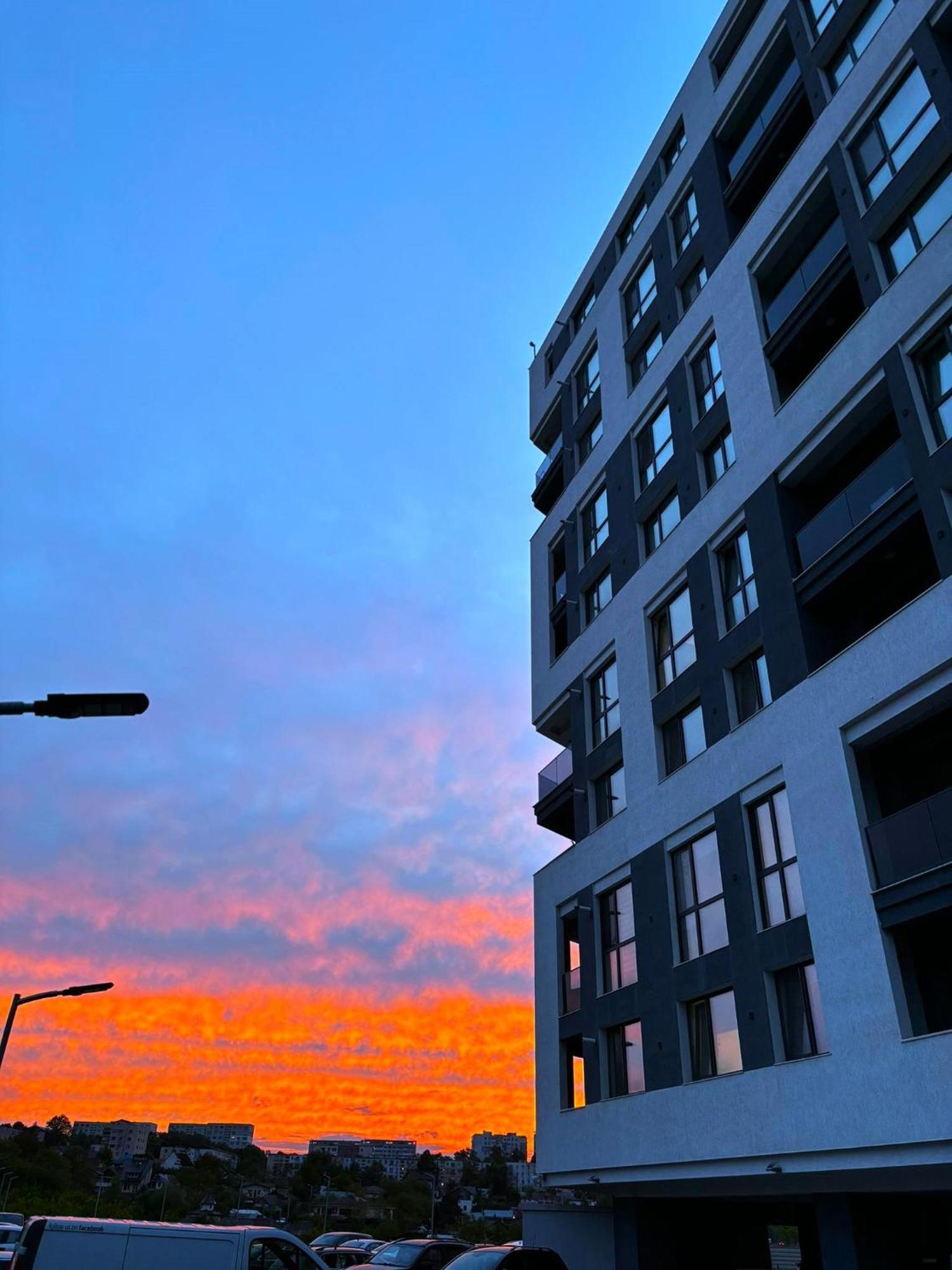 Sky View - Free Parking Apartment Iasi Luaran gambar