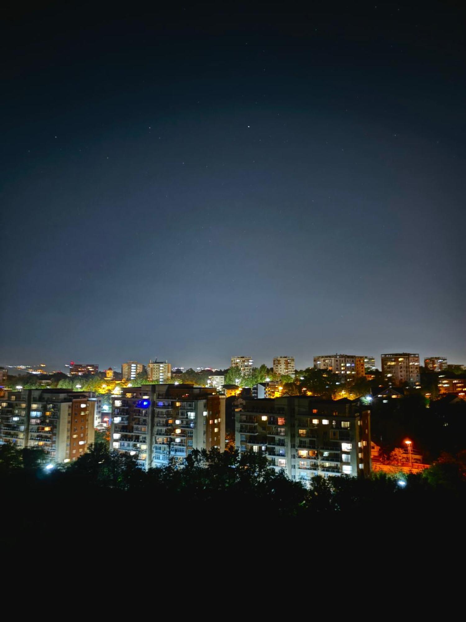 Sky View - Free Parking Apartment Iasi Luaran gambar