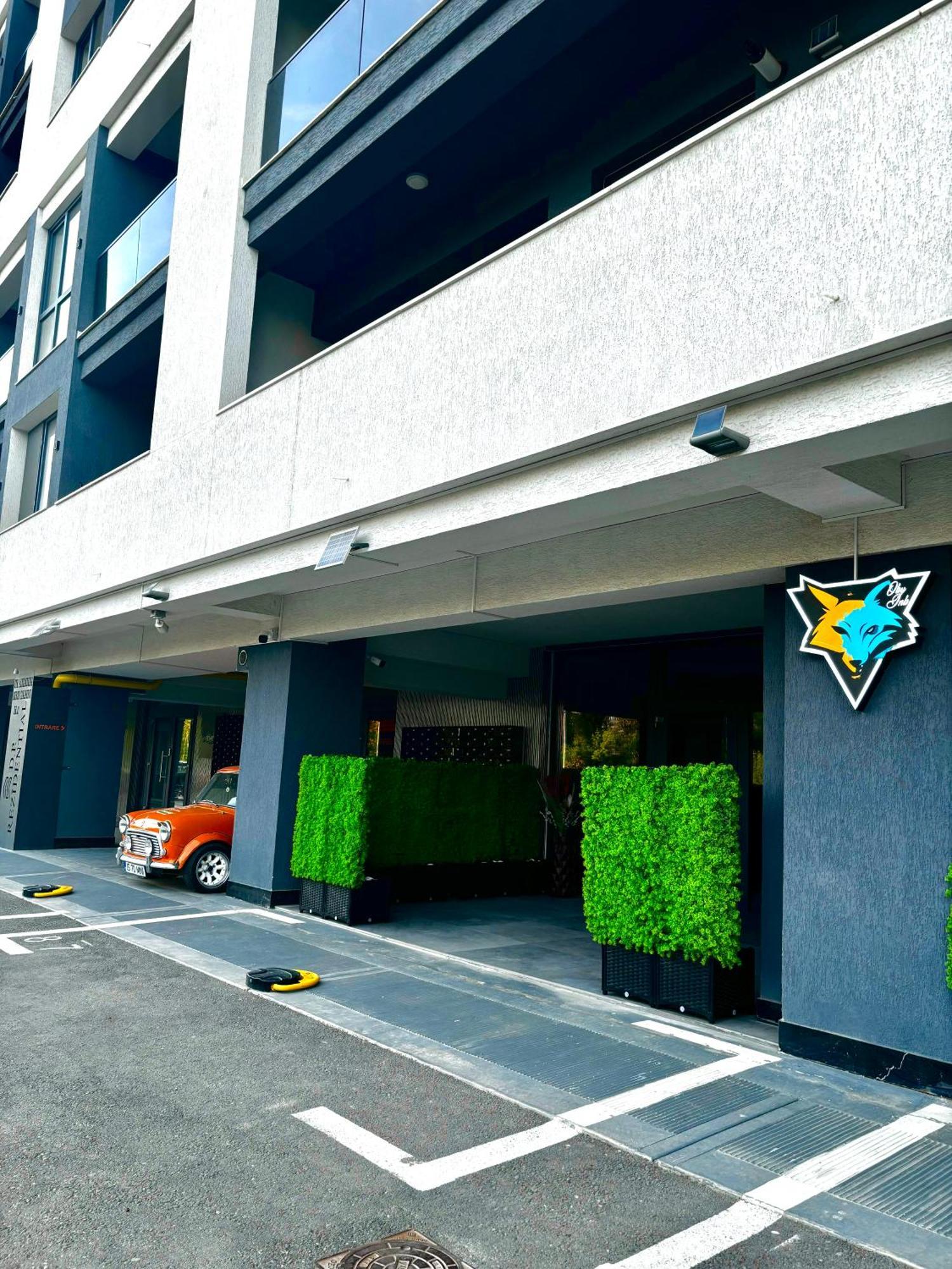 Sky View - Free Parking Apartment Iasi Luaran gambar