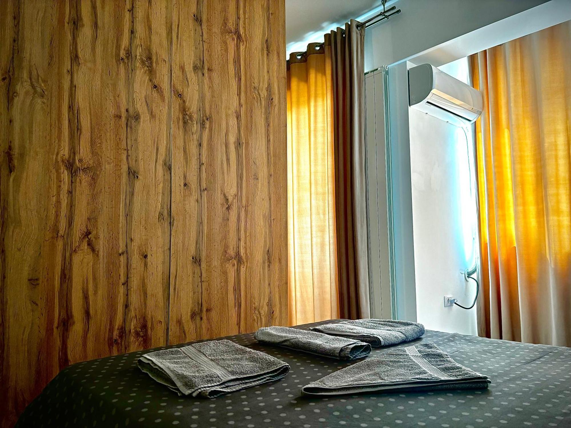 Sky View - Free Parking Apartment Iasi Luaran gambar