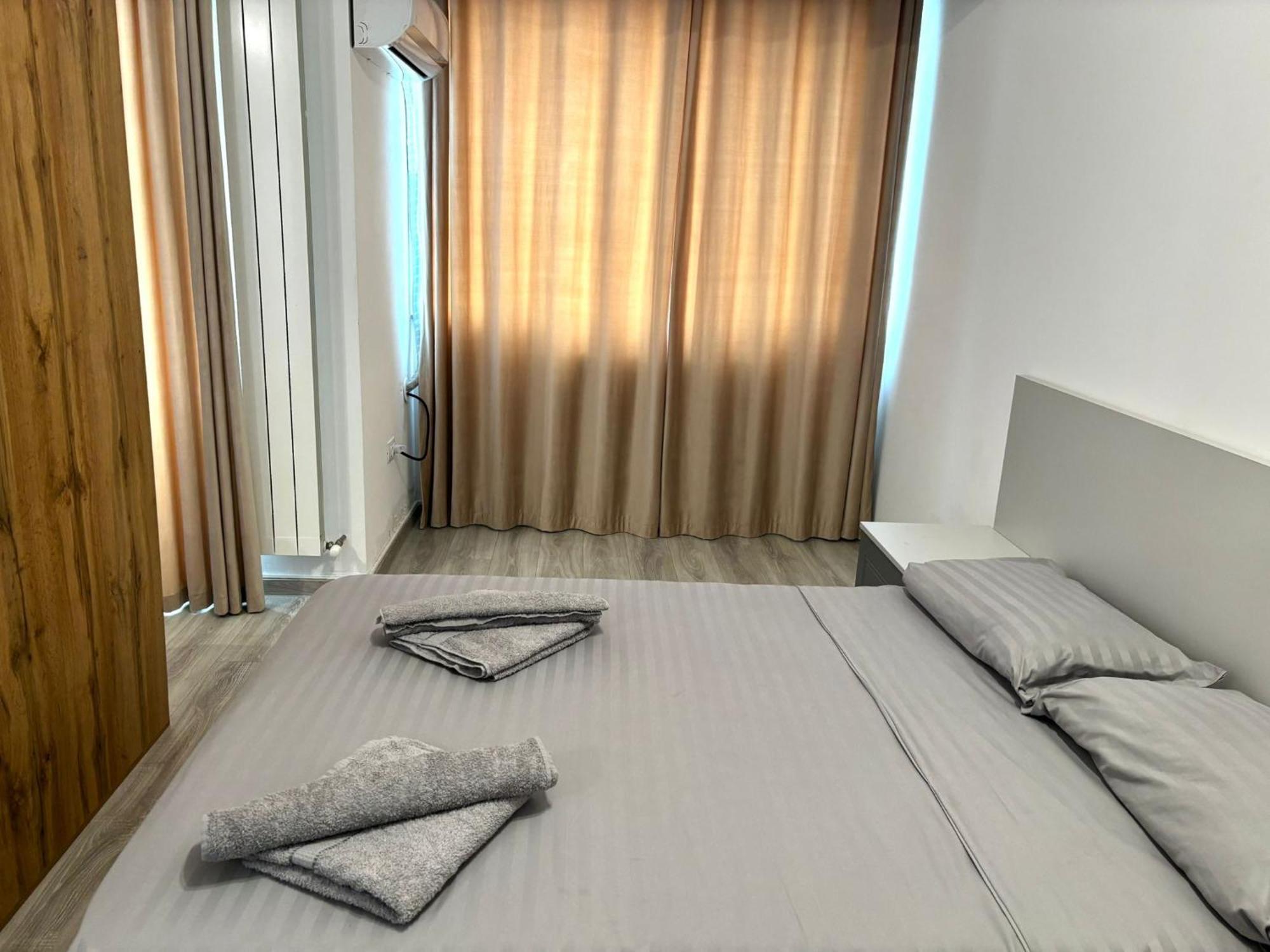 Sky View - Free Parking Apartment Iasi Luaran gambar