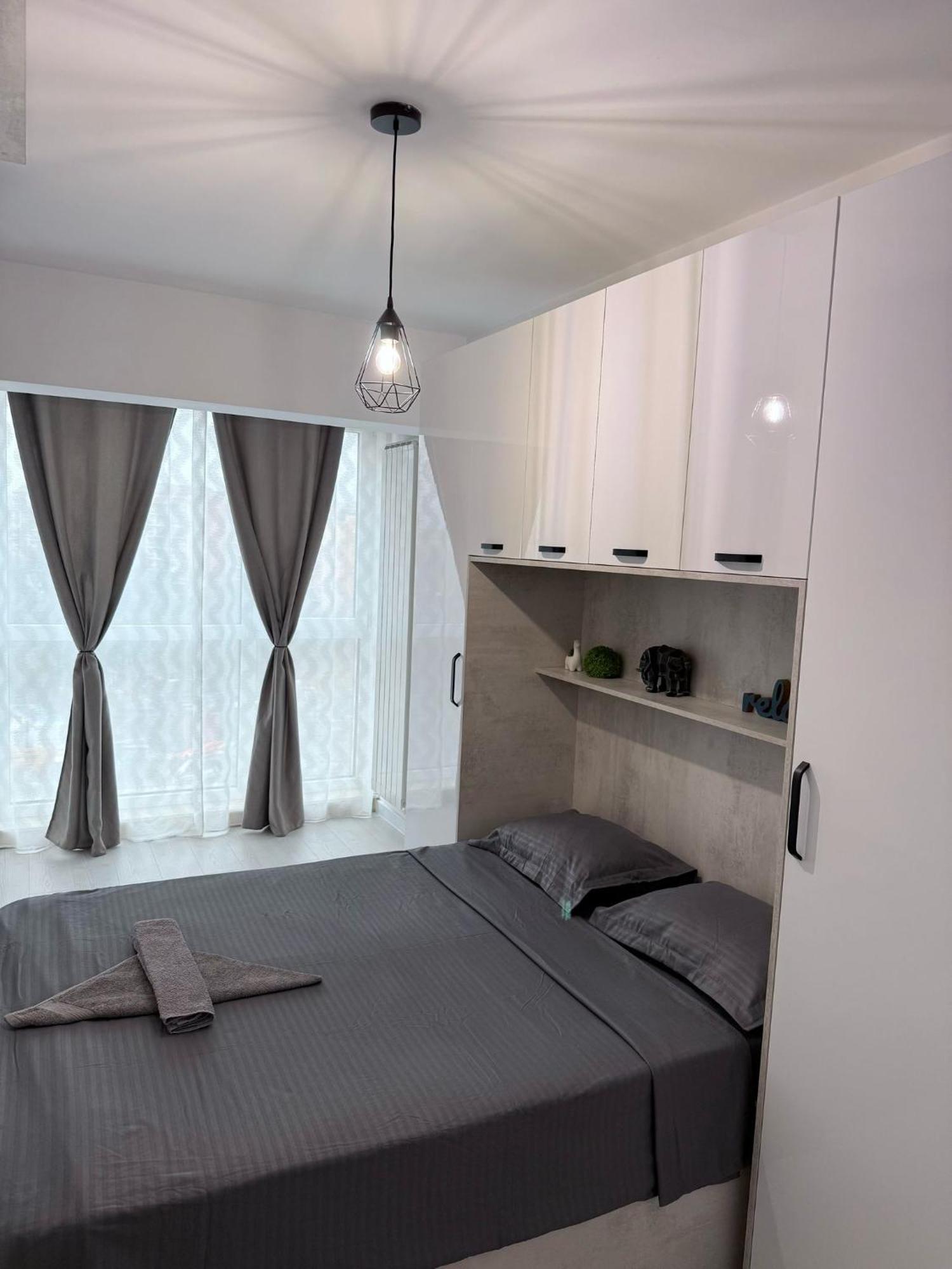 Sky View - Free Parking Apartment Iasi Luaran gambar